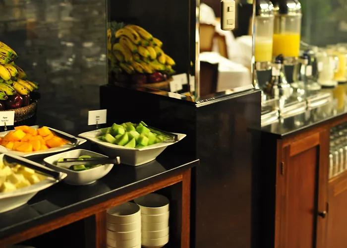 Wyndham Costa Del Sol Hotel 4*