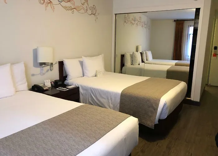Hotel Wyndham Costa Del Sol 4*
